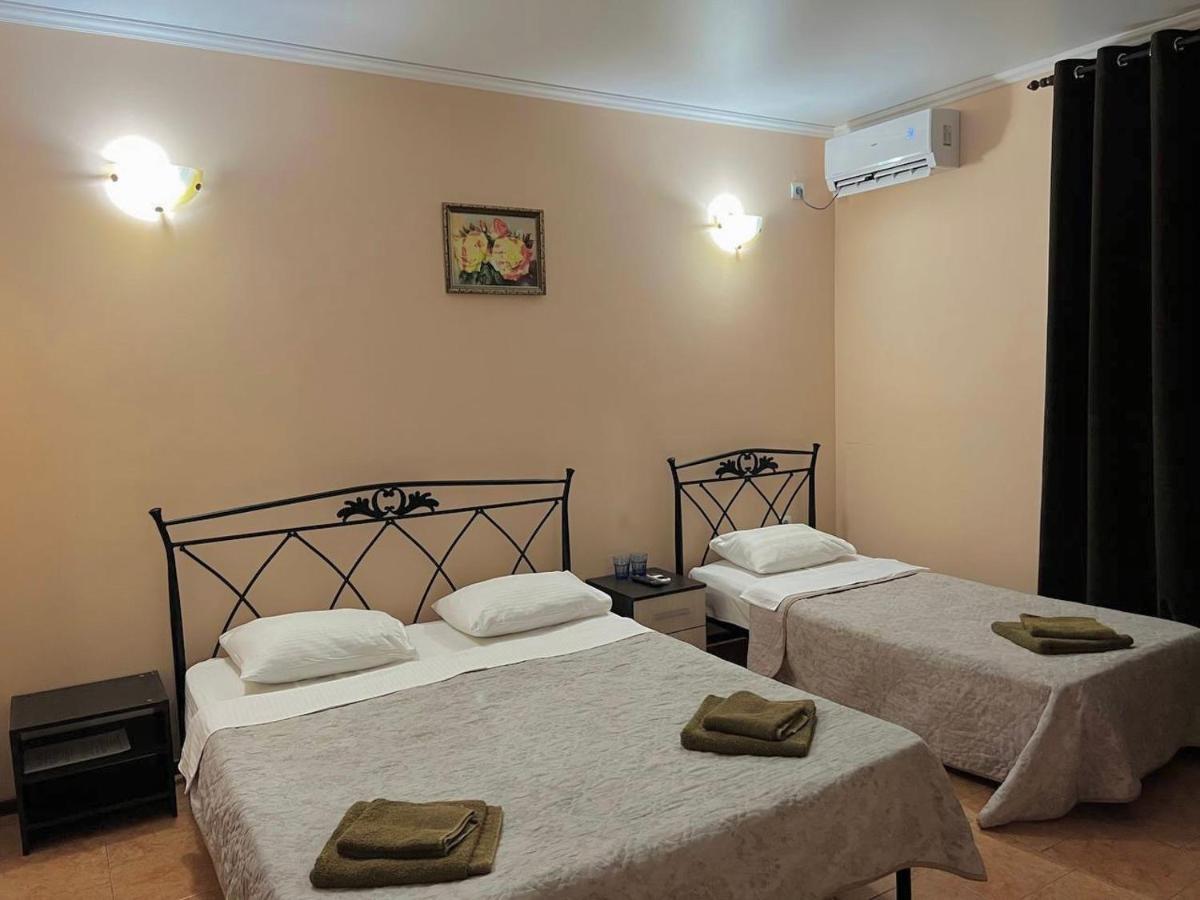 Hotel Askar Alakhadzi Kültér fotó