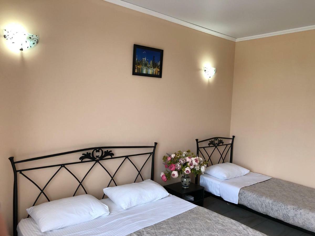 Hotel Askar Alakhadzi Kültér fotó